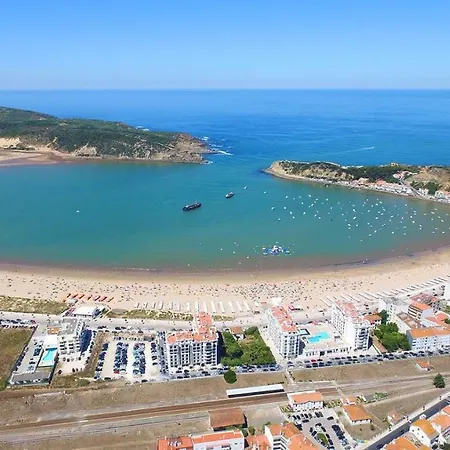 Monte Teo- Casa E Piscina Privada * 알코바카